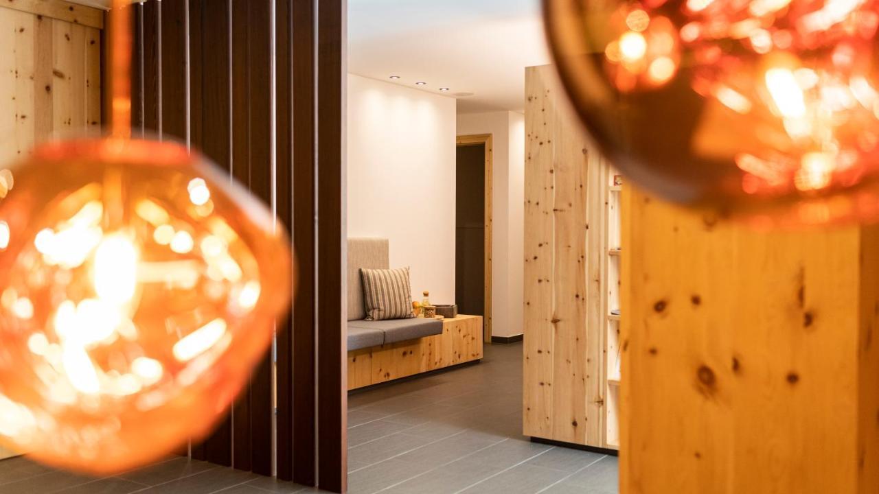 Natura Boutique Chalet Wellness Spa ดอบบีอาโก ภายนอก รูปภาพ